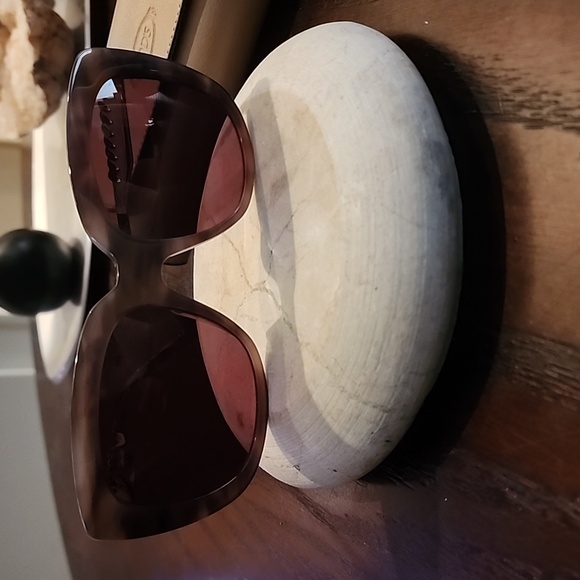 TODS Sunglasses - Picture 10 of 12